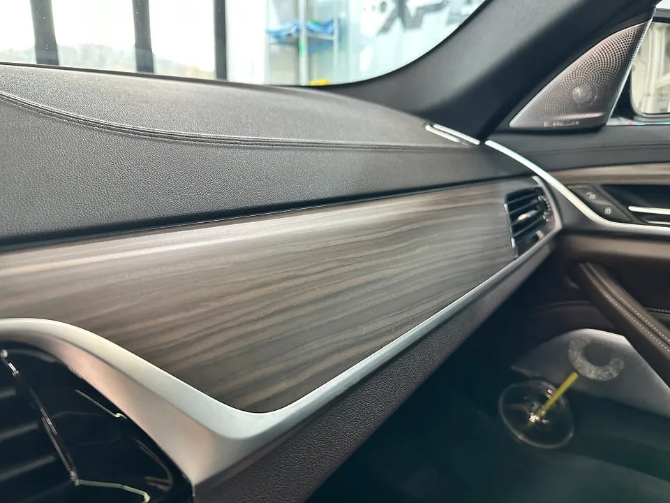 BMW 3 Series G20 カーラッピング事例｜費用目安・仕上がり 施工写真 1-3