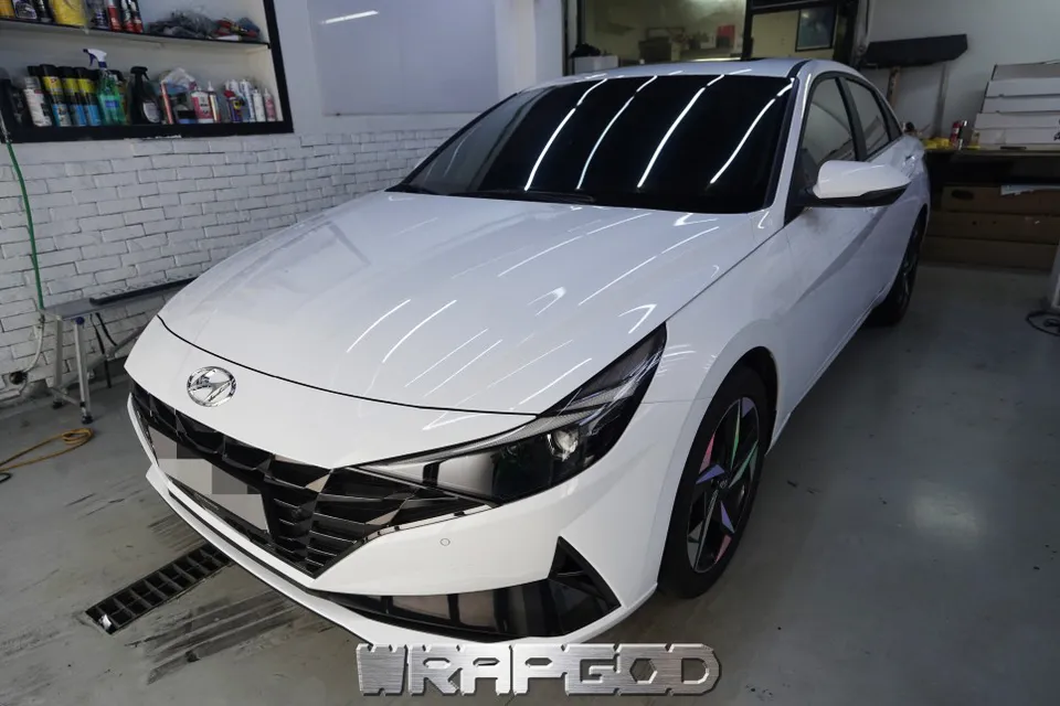Hyundai Elantra CN7のカーラッピング事例｜費用目安・仕上がり 施工写真 2-1