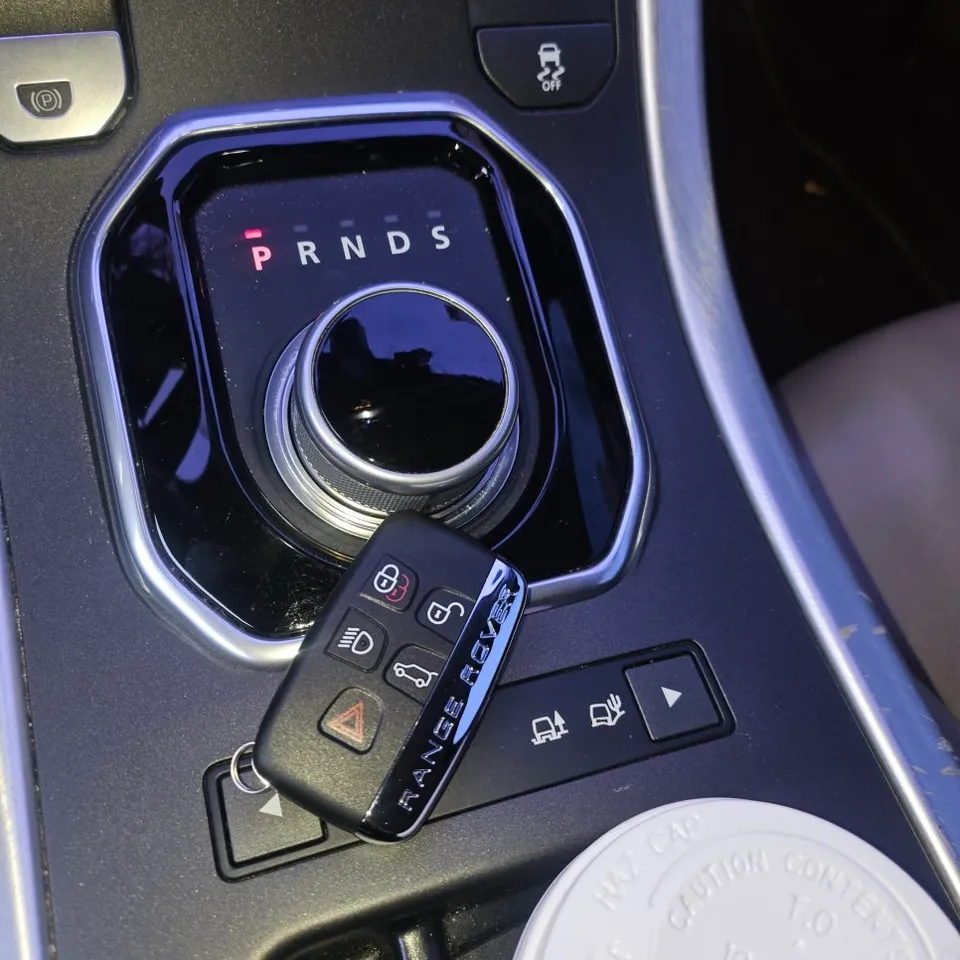 Land Rover Evoque oem options - Land Rover Evoque OEM Options Review: Cost & Results photo 4