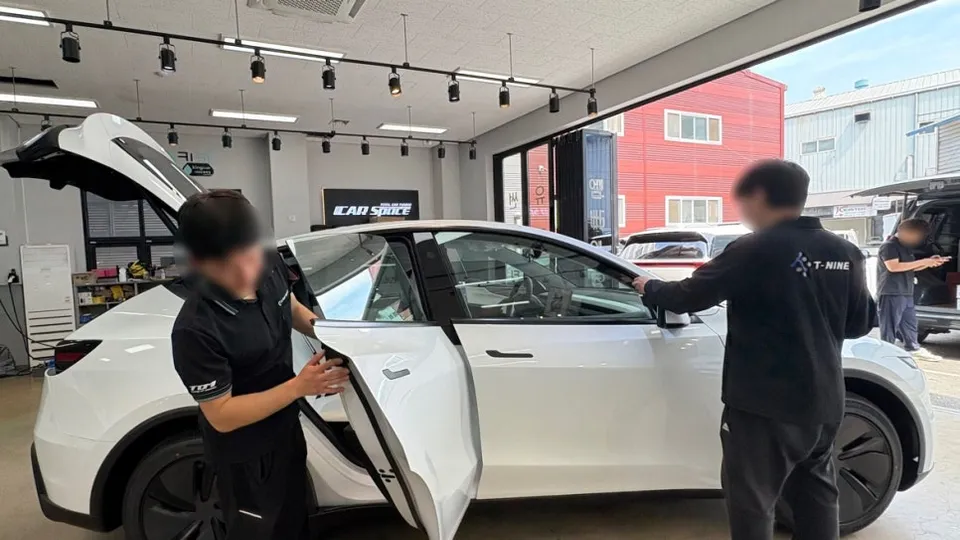 Tesla Model Y new car package - Tesla Model Y New Car Protection Package Review photo 3