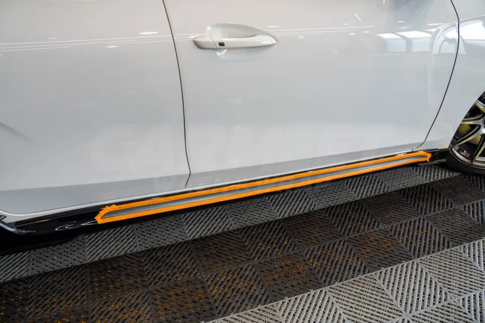 Hyundai Veloster Nのカーラッピング事例|費用目安・仕上がり 施工写真 2-2