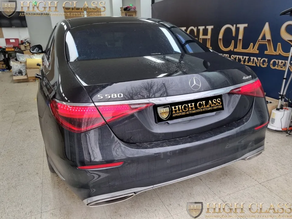 Mercedes-Benz S-Class W223のAndroid Auto・CarPlay取付事例 写真