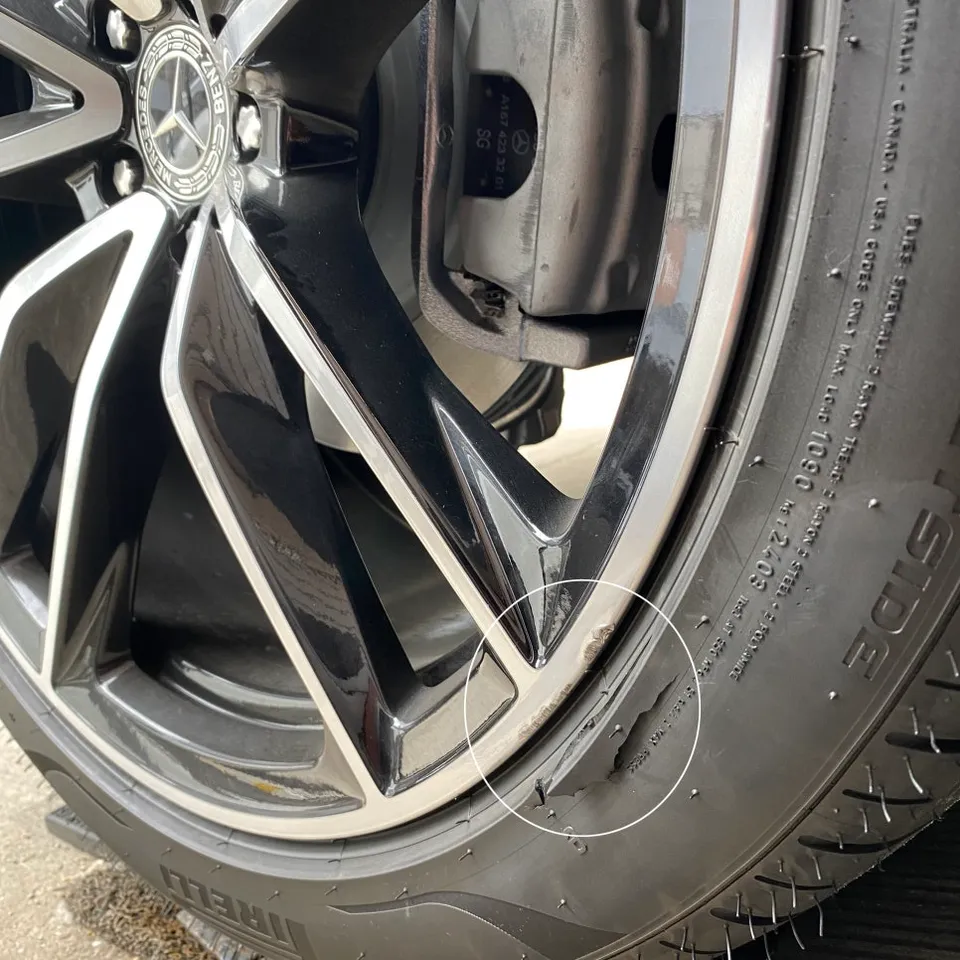 Mercedes-Benz GLS580 wheel repair - Mercedes-Benz GLS580 Wheel Repair Review - Curb Rash Fix photo 3