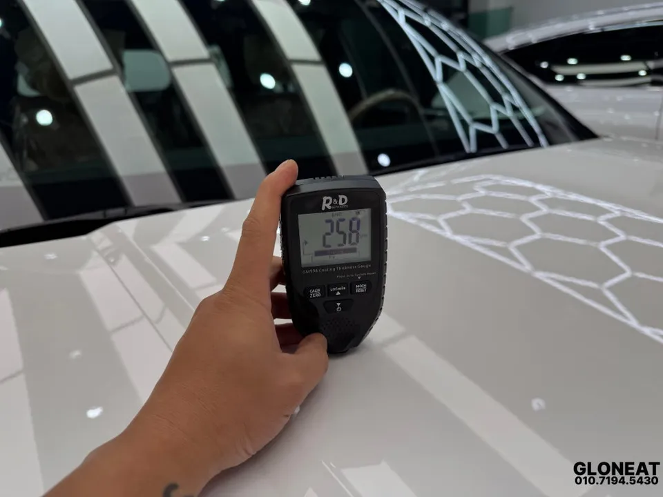 Hyundai Santa Fe MX5 window tinting - Hyundai Santa Fe MX5 Window Tinting Review — Premium Solar Gard V photo 5