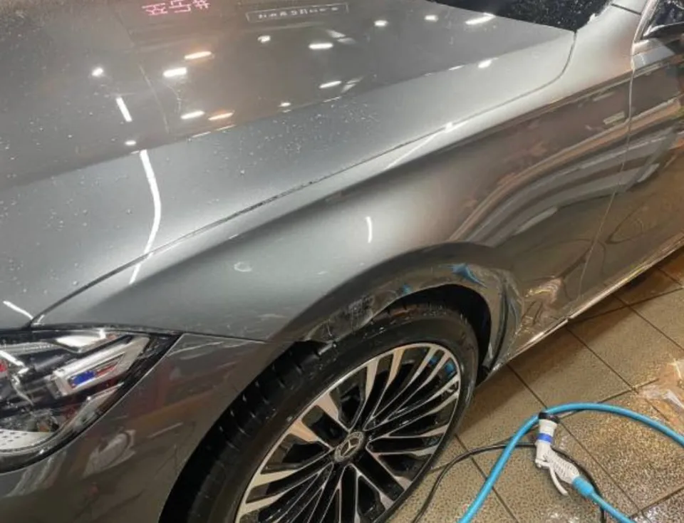 メルセデス・ベンツ Sクラス W223 PPF施工事例｜費用目安・仕上がり 施工写真 1-2