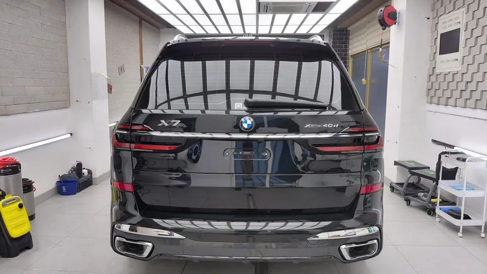 BMW X7の無光PPF施工事例｜高級感ある仕上がり 施工写真 3-3