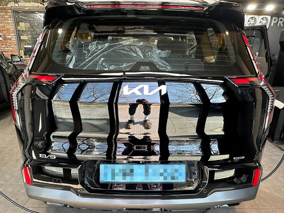 Kia EV9 new car package - Kia EV9 New Car Protection Package Review: Cost & Results photo 3
