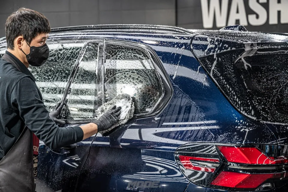 BMW X5のガラスコーティング事例 施工写真 2-2