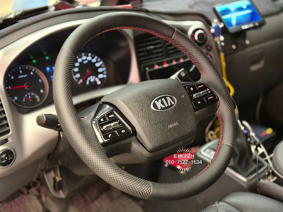 Kia Bongo 3 steering wheel - Kia Bongo 3 Steering Wheel Customization Review photo 3