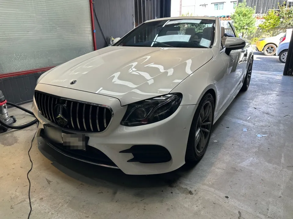 Mercedes-Benz E-Class W213 interior customization installation result
