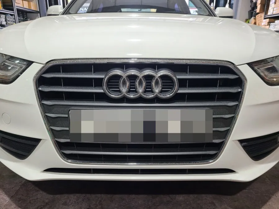 Audi A4 B8.5 body kit - Audi A4 B8.5 Grille Tuning Review: Dramatic Front Grille Upgrade photo 3