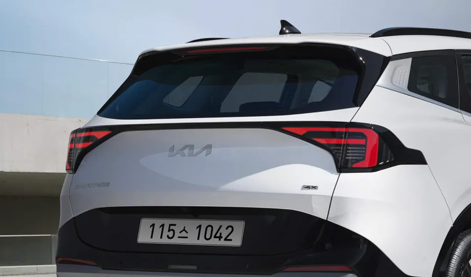 Kia Sportage NQ5 ambient lighting - Kia Sportage Ambient Lighting Review — Enhanced Interior LED Mood photo 4