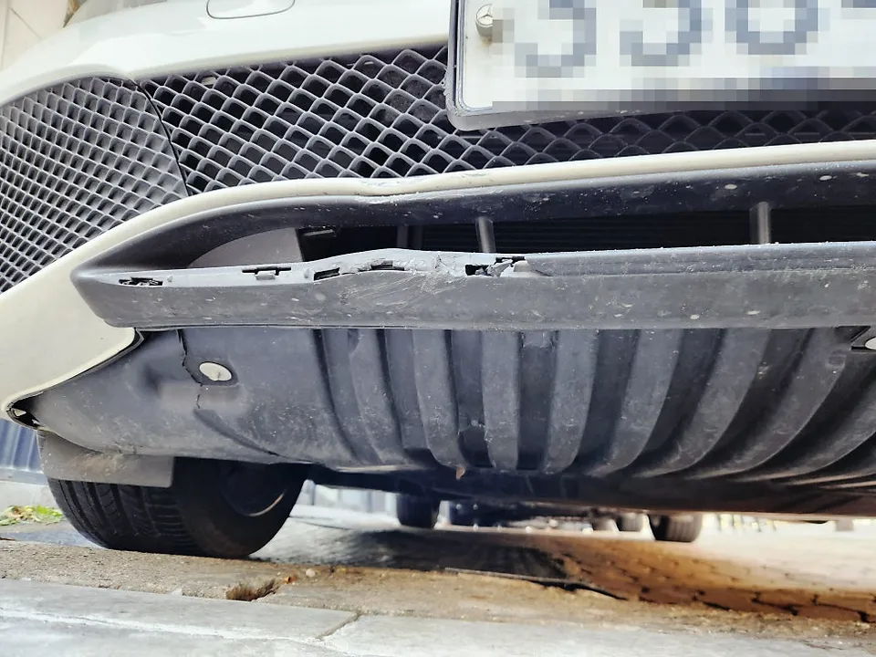 Mercedes-Benz E300 Body Repair & Painting Review — Cost & Results photo 1
