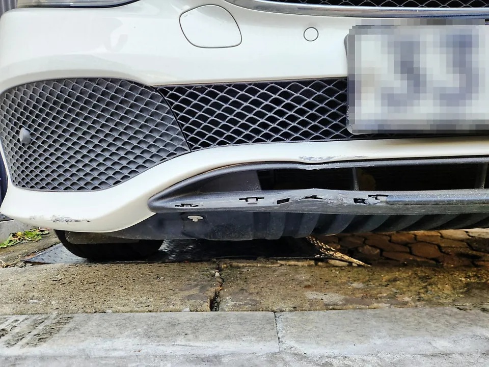 Mercedes-Benz E300 Body Repair & Painting Review — Cost & Results photo 2