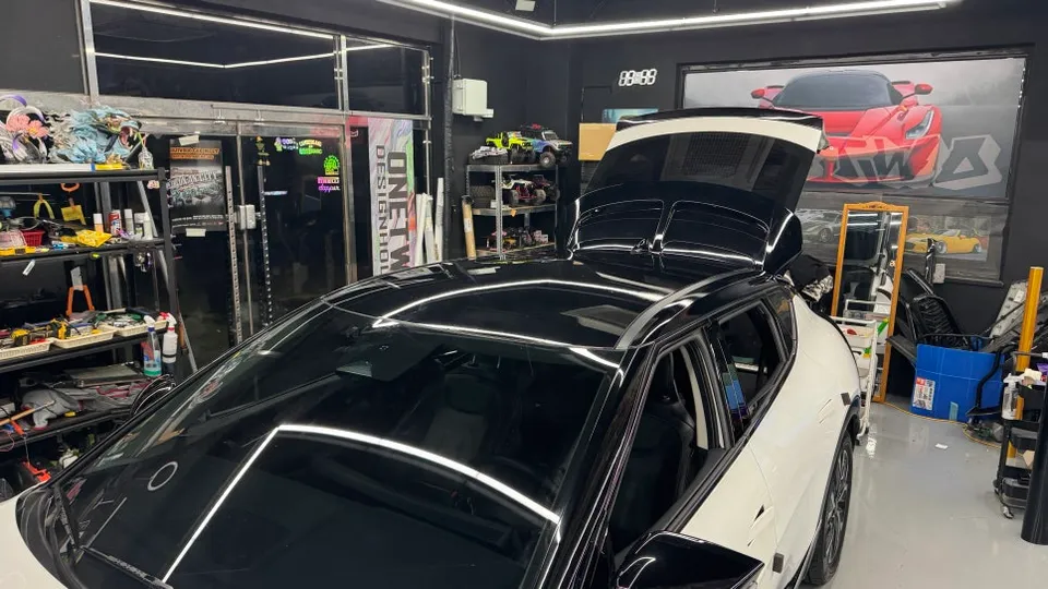 Kia EV6 vinyl wrap - Kia EV6 Vinyl Wrap Review: Cost & Results photo 3