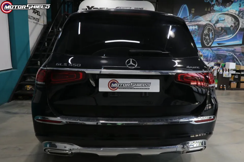 Mercedes-Benz GLSのカーラッピング事例|費用目安・仕上がり 施工写真 3-1
