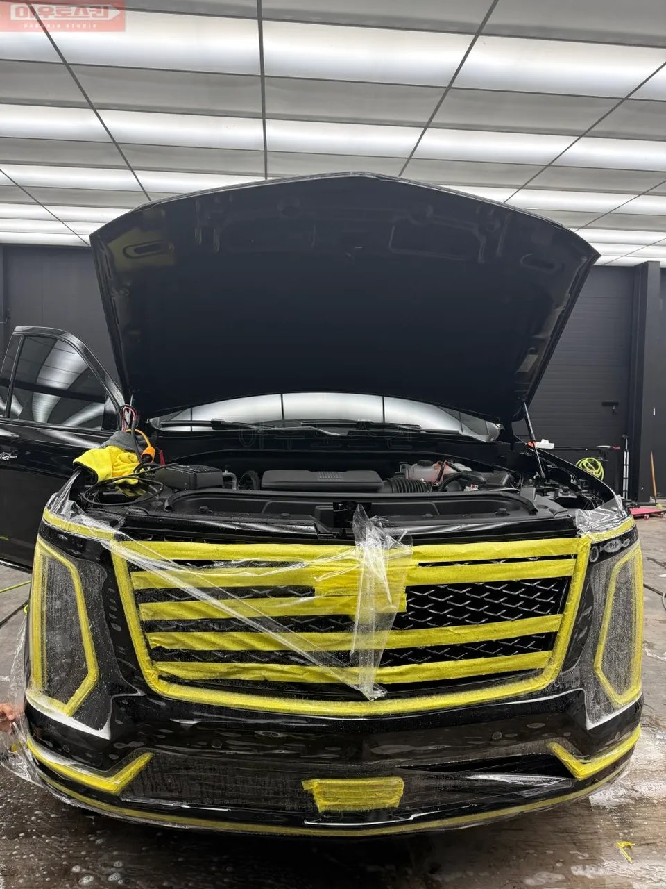 Cadillac EscaladeのPPF施工事例|費用目安・仕上がり 施工写真 2-2