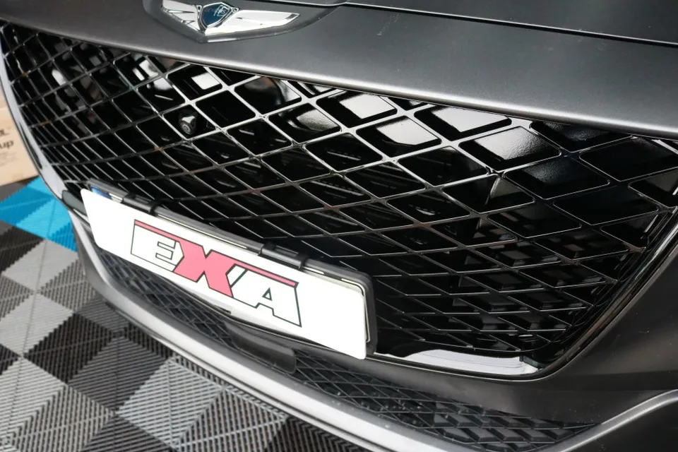 Genesis GV80 vinyl wrap - Genesis GV80 Chrome Delete Vinyl Wrap Review photo 3