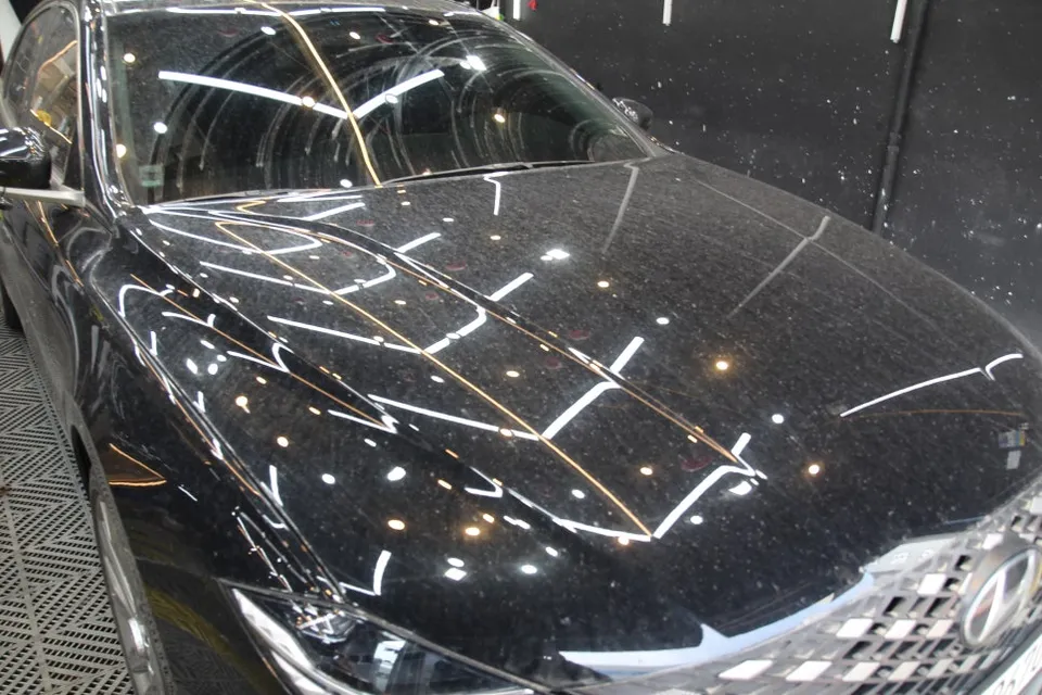 Hyundai Azeraのガラスコーティング事例|費用目安・仕上がり 施工写真 3-1