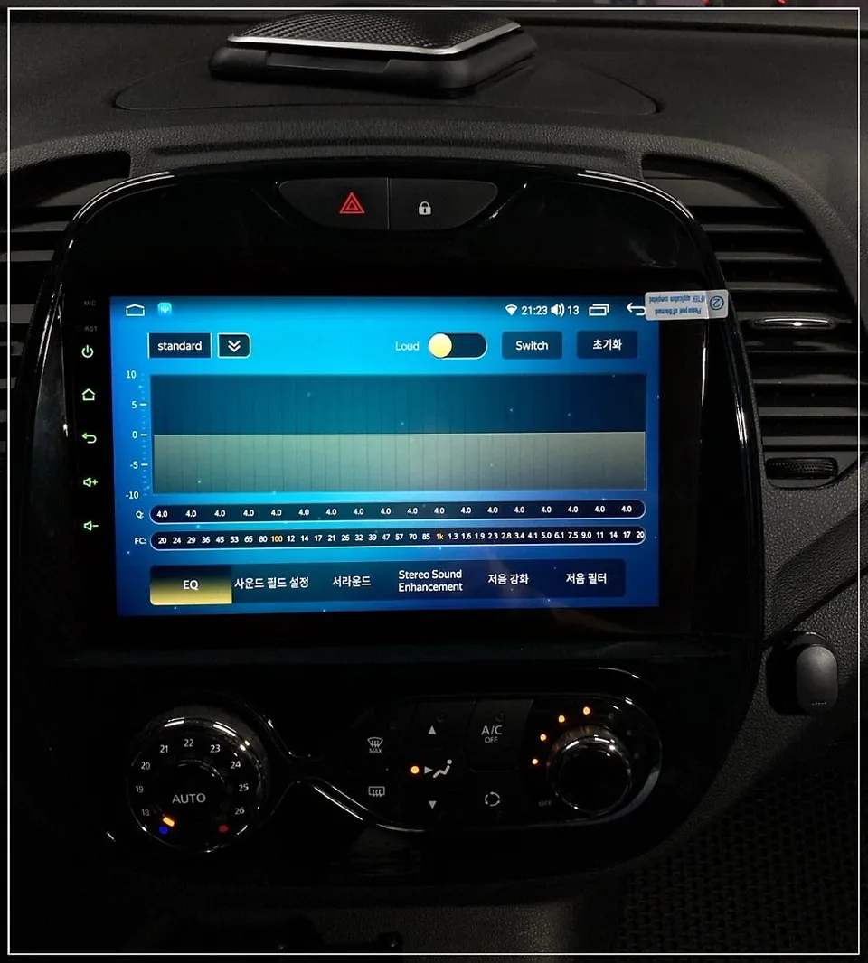 BMW M3のAndroid Auto・CarPlay取付事例 施工写真 3-2