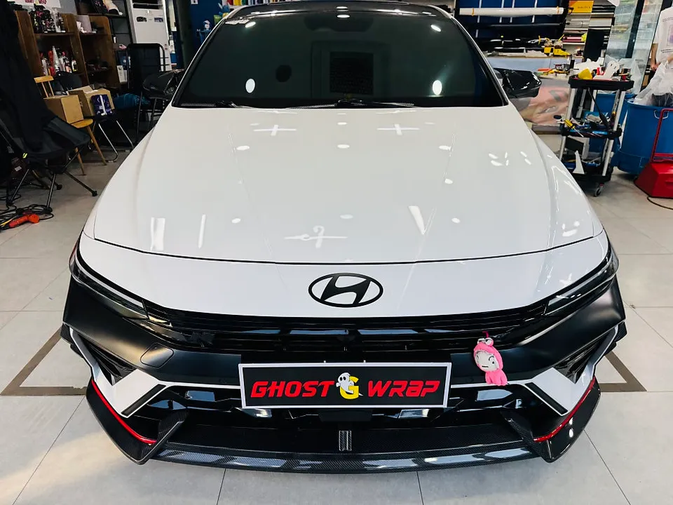 Hyundai Elantra Nのカーラッピング事例｜費用目安・仕上がり 施工写真 2-1