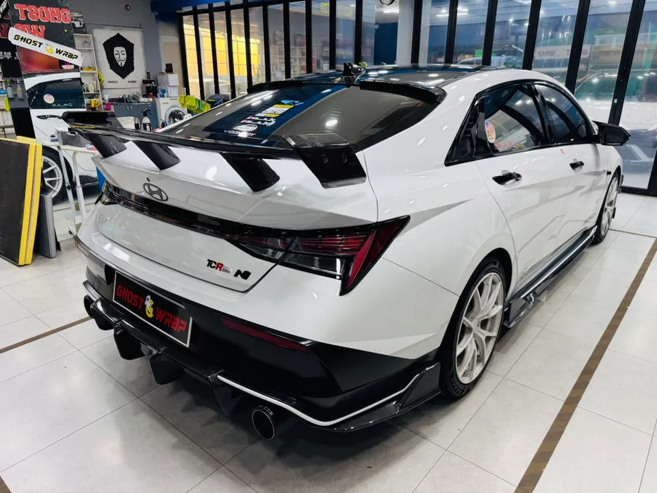 Hyundai Elantra Nのカーラッピング事例｜費用目安・仕上がり 施工写真 2-3