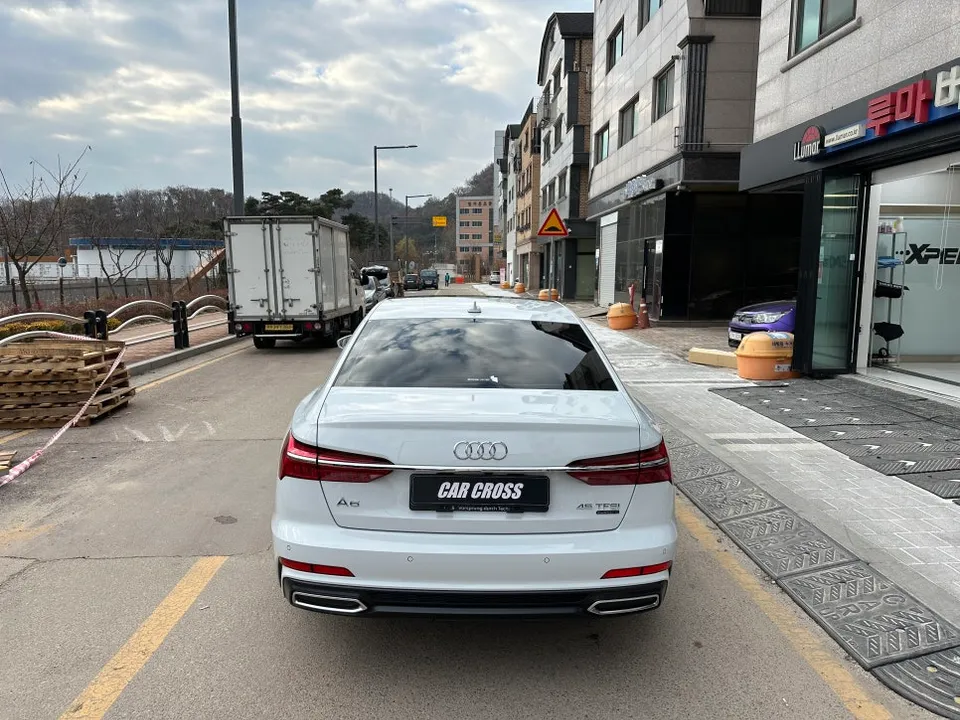 Audi A6 PPF施工事例｜クローム除去と保護効果 施工写真 3-1