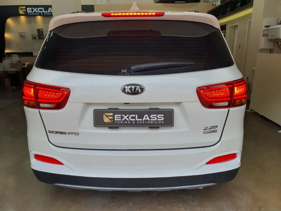 Kia Sorento UM Lighting Upgrade Review — Enhanced Rear Design After