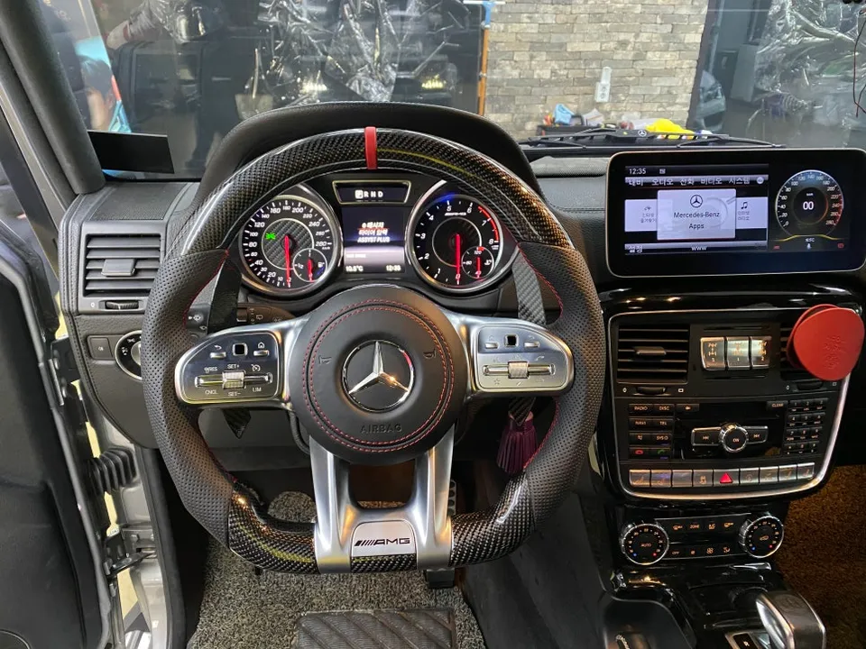 Mercedes-Benz G-Wagon steering wheel - Mercedes-Benz G-Wagon Steering Wheel Customization Review photo 6