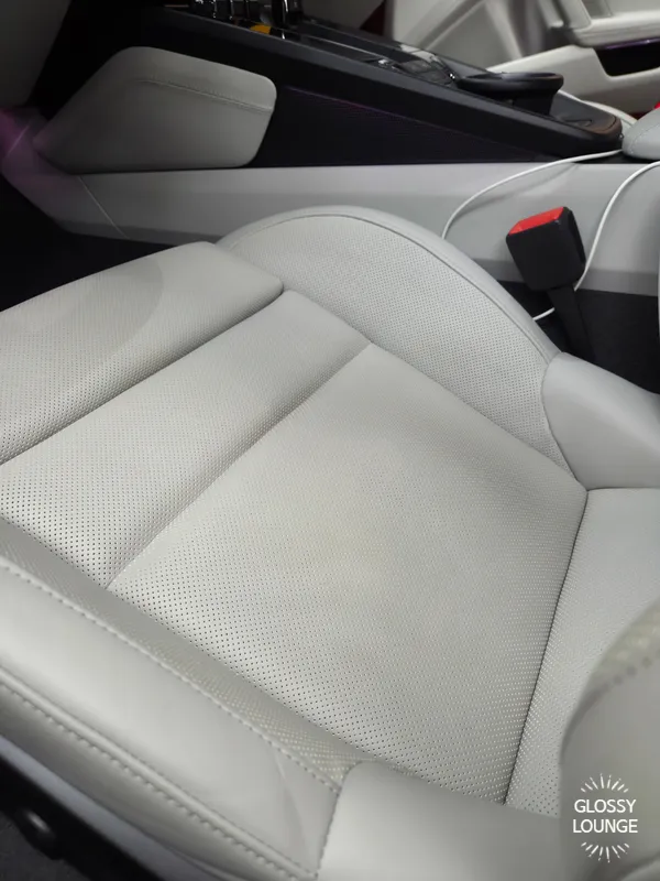 Porsche 911 seat ventilation installation result