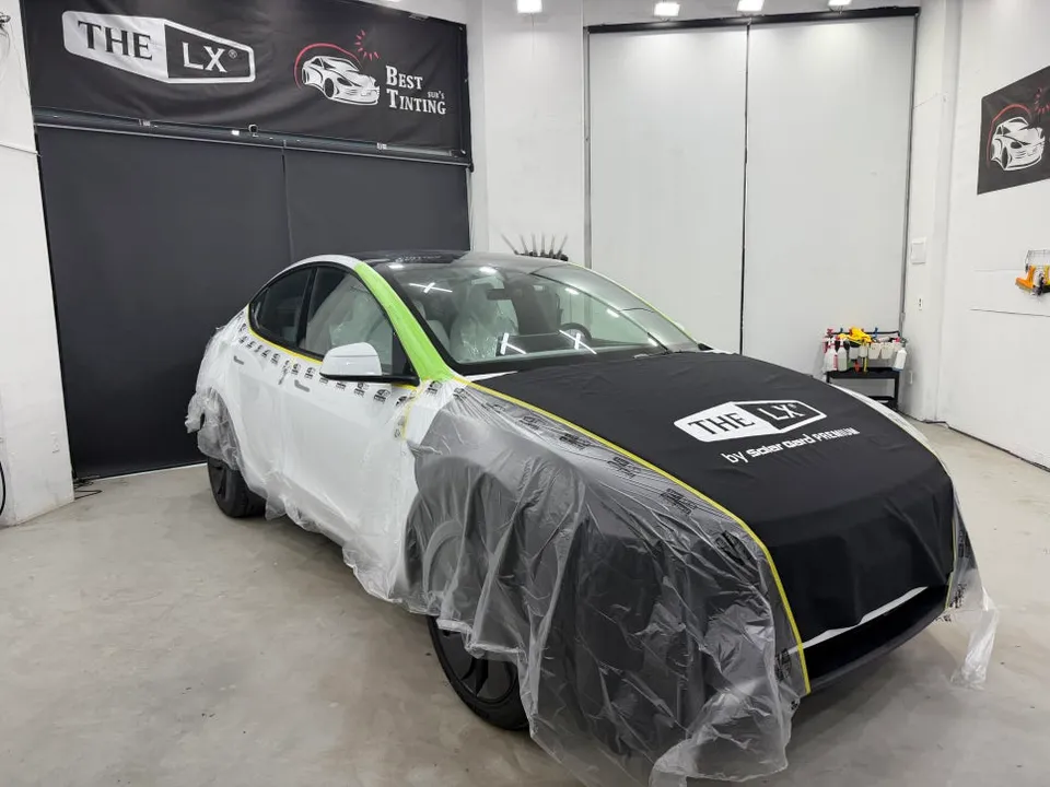 Tesla Model Y Juniperのカーフィルム施工事例 施工写真 2