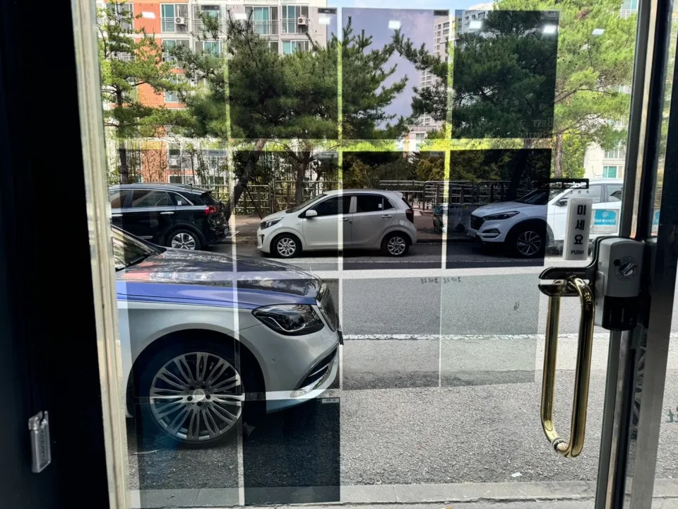 Tesla Model Y Juniperのカーフィルム施工事例 施工写真 3