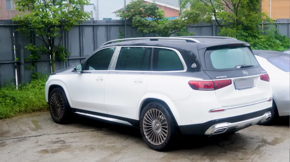 Mercedes-Benz GLS X167 oem options review