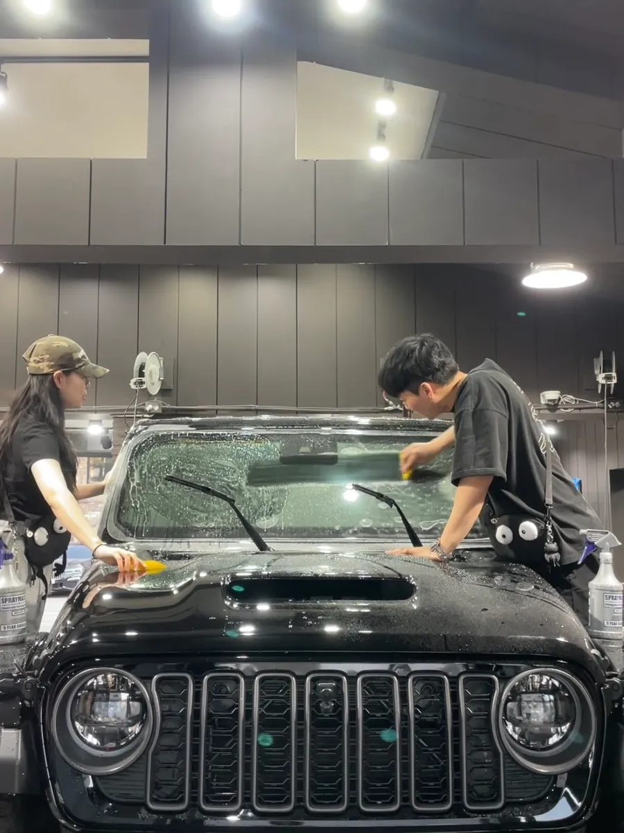 Jeep WranglerのPPF施工事例：韓国での実例と費用目安 施工写真 2-2
