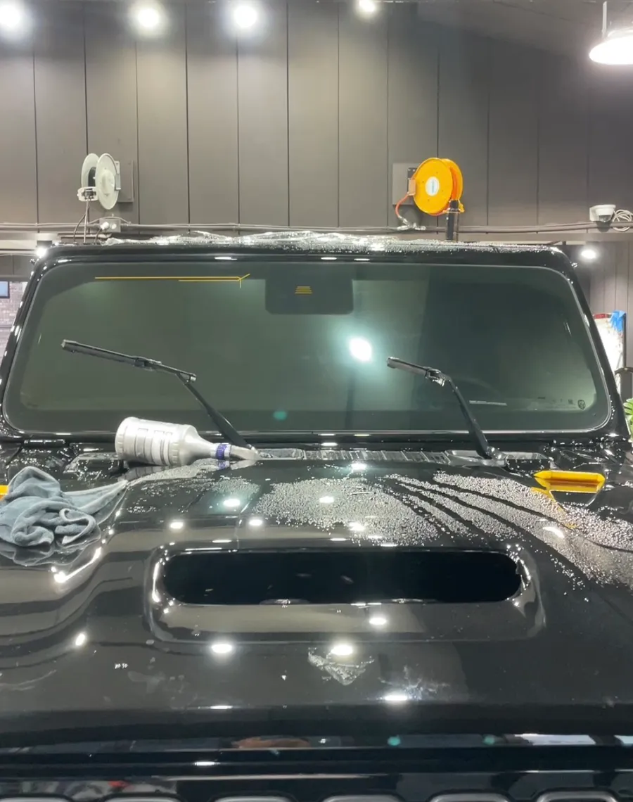 Jeep WranglerのPPF施工事例：韓国での実例と費用目安 施工写真 3-2