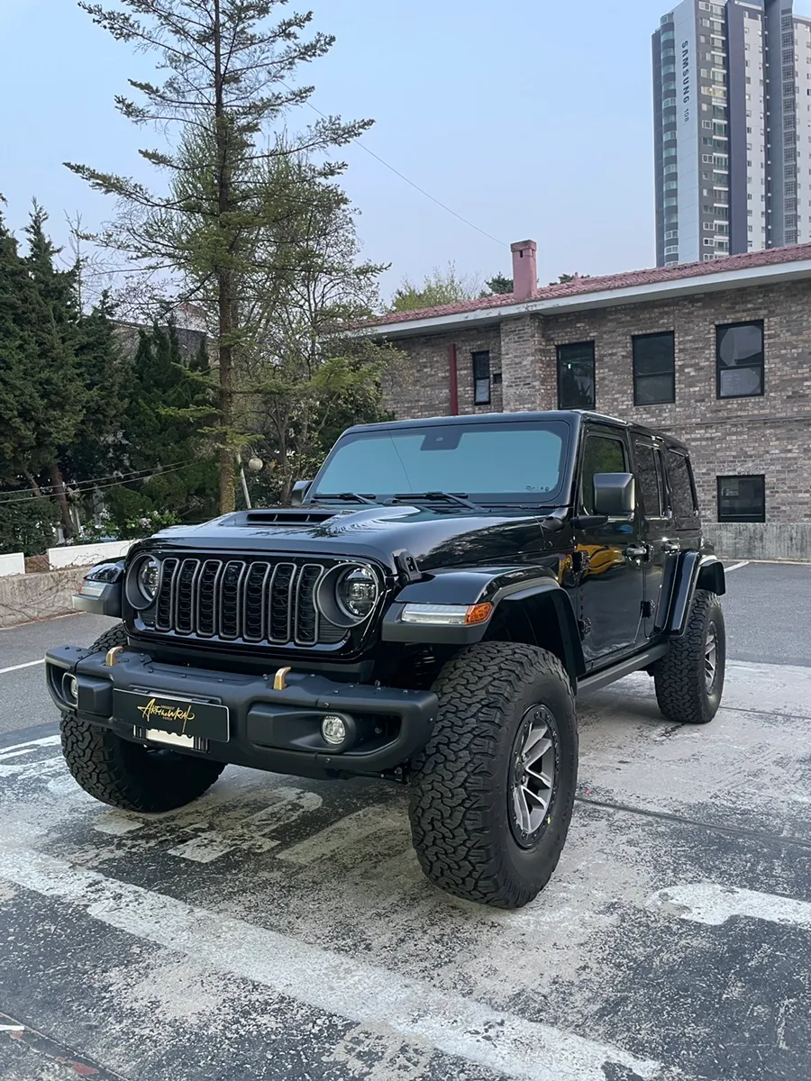Jeep WranglerのPPF施工事例：韓国での実例と費用目安 施工写真 2-3