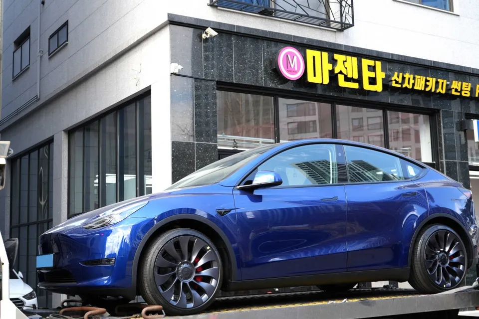 Tesla Model Y new car package - Tesla Model Y New Car Package Review — Expert Installation photo 3