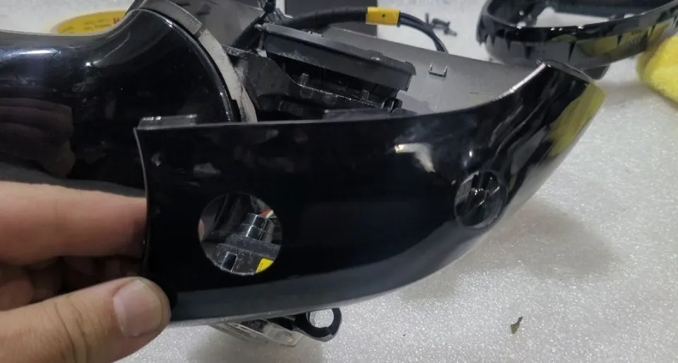 Genesis G80 other - Genesis G80 Puddle Lamp Replacement Review — Enhanced Style photo 4