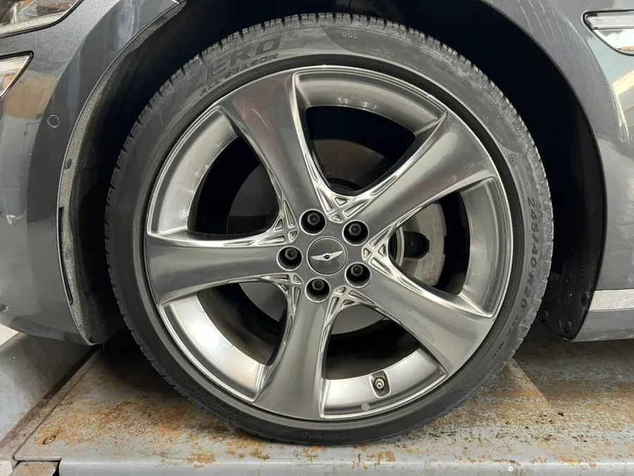 Genesis G80 wheel repair - Genesis G80 Wheel Repair & Painting Review photo 4