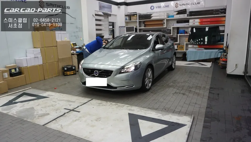 Volvo V40 surround view camera - Volvo V40 Surround View Camera Review: Parking Confidence Restore photo 7