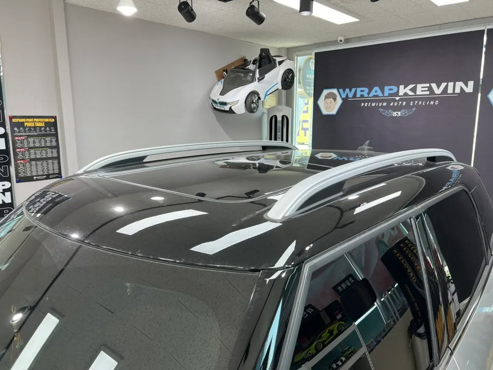 MINI Countryman F60 カーラッピング事例｜費用目安・仕上がり 施工写真 3-2