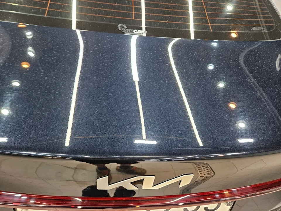Kia K3のガラスコーティング事例 施工写真 4-2
