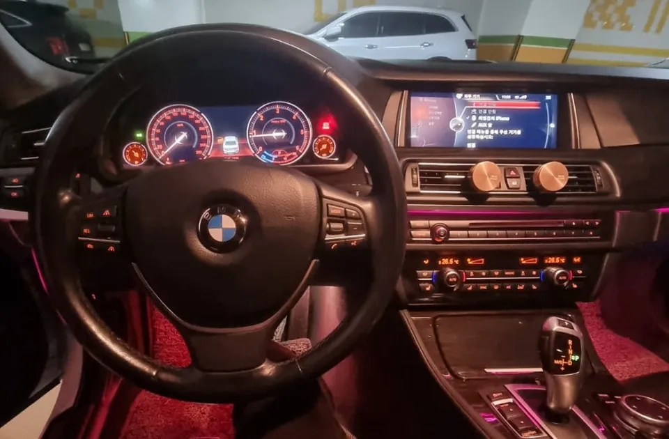 BMW 5 Series F10 Android Head Unit Upgrade Review photo 2