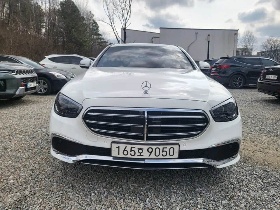 Mercedes-Benz E-ClassのPPF施工事例 施工写真 2-1