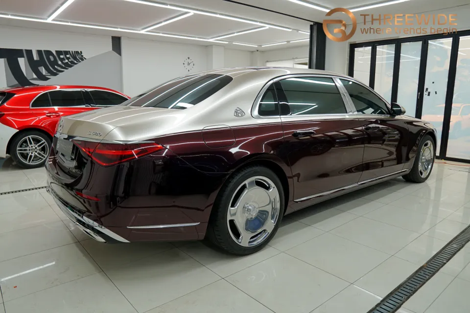 Mercedes-Benz Maybach S580のカーラッピング事例|費用目安・仕上がり 施工写真 3-1