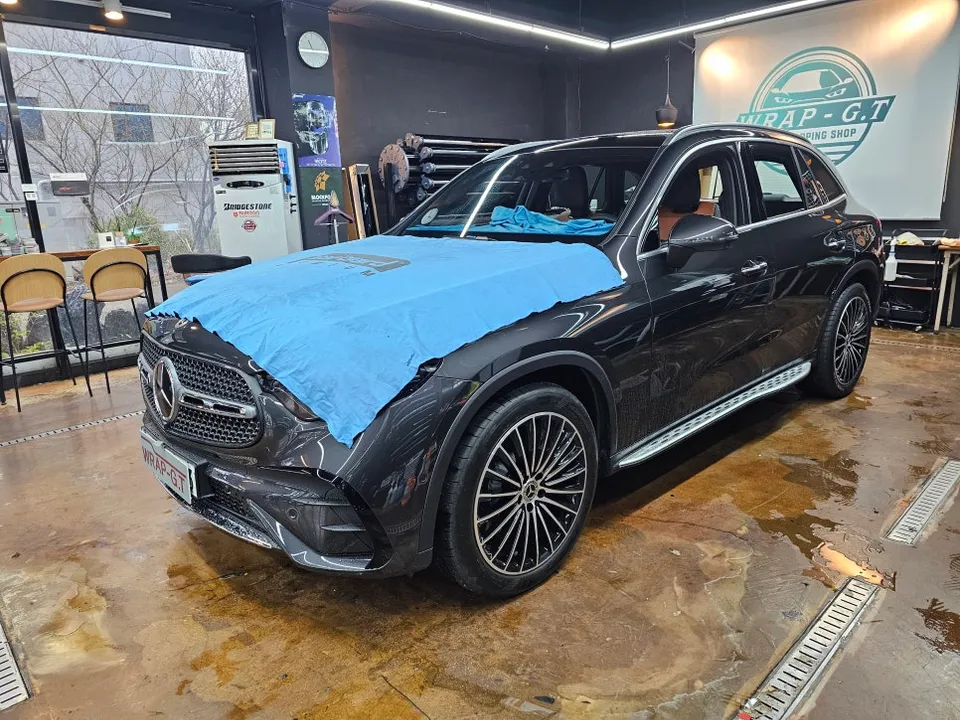 Mercedes-Benz GLC 300 new car package - Mercedes-Benz GLC 300 New Car Protection Package Review photo 4