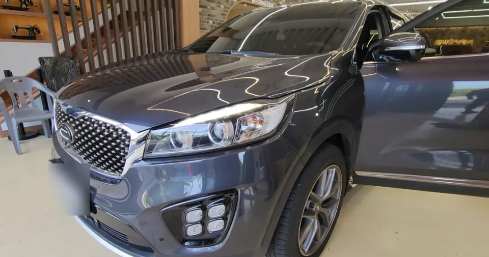 Kia Sorento interior customization installation result