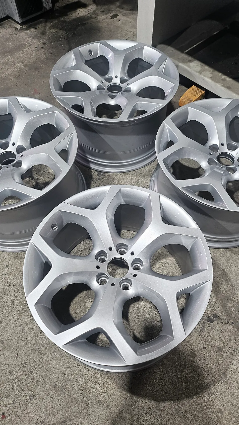 BMW X6 wheel repair - BMW X6 Wheel Repair Review: Transparent Pricing & Flawless Finish photo 4