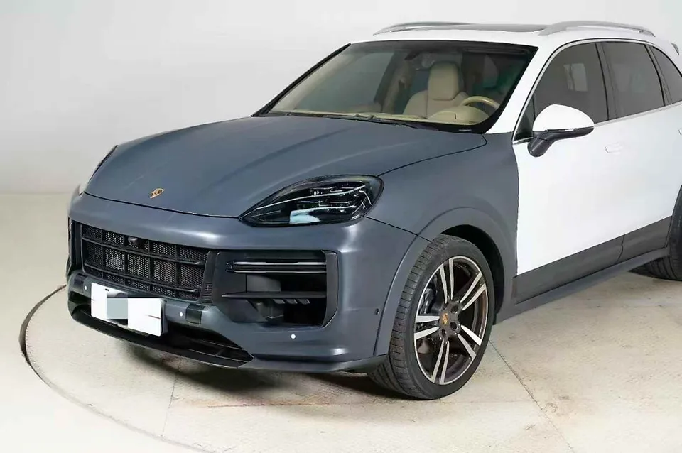 Porsche Cayenne body kit - Porsche Cayenne Body Kit Installation Review photo 3