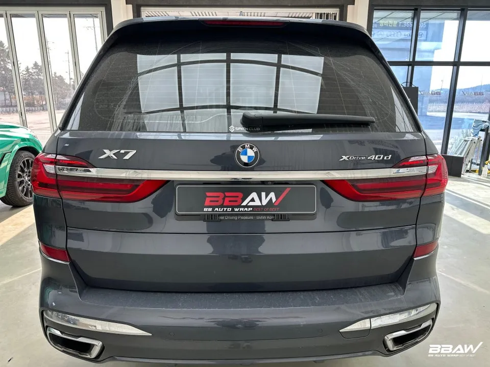 BMW X7のPPF施工事例：費用目安と仕上がり 写真